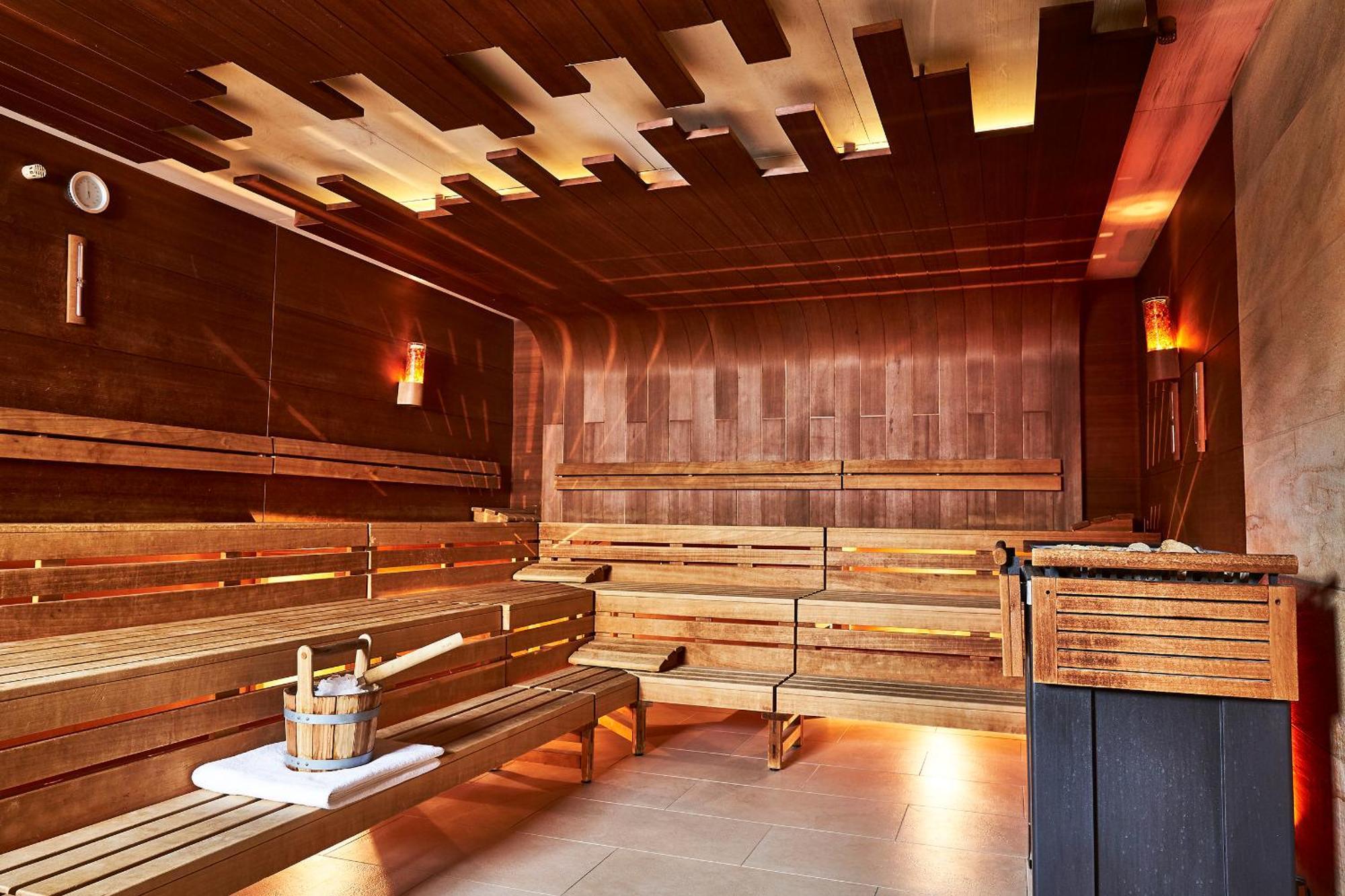 黑灵斯多夫史蒂根伯格水疗大酒店 塞巴特黑灵斯多夫 外观 照片 A Finnish sauna