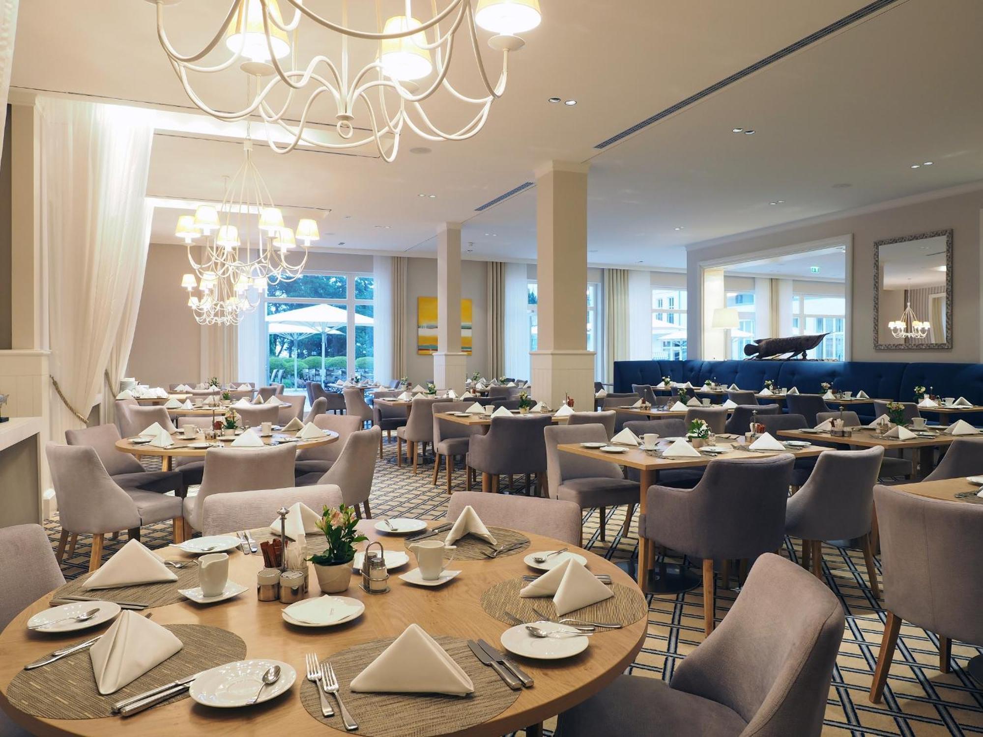 黑灵斯多夫史蒂根伯格水疗大酒店 塞巴特黑灵斯多夫 外观 照片 The restaurant