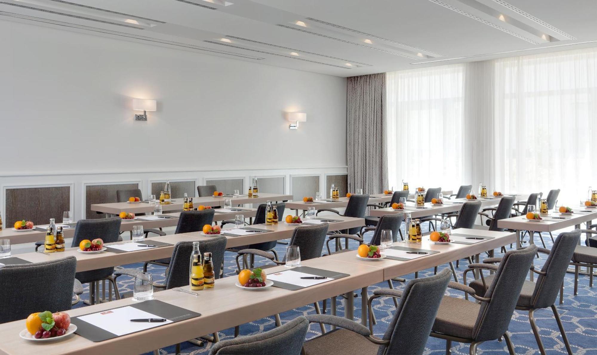 黑灵斯多夫史蒂根伯格水疗大酒店 塞巴特黑灵斯多夫 外观 照片 Meeting room